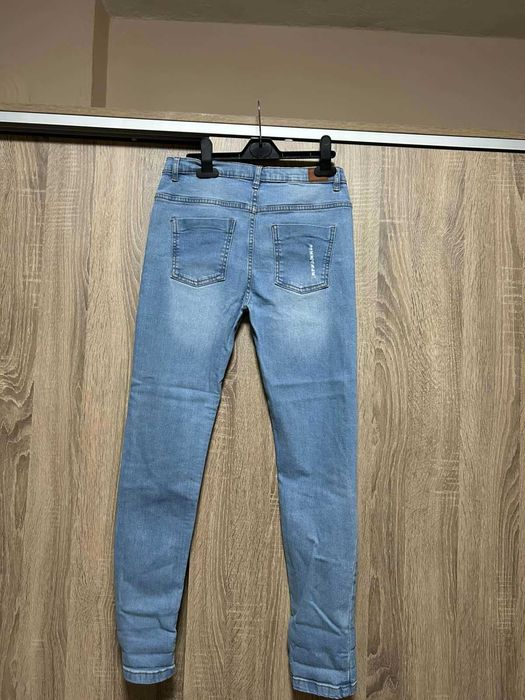 Лот дамски-момичешки дънки