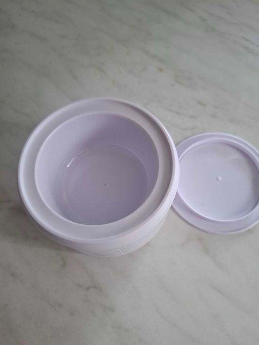 Aparat de curatare cu vibratii proteze dentare si bijuterii