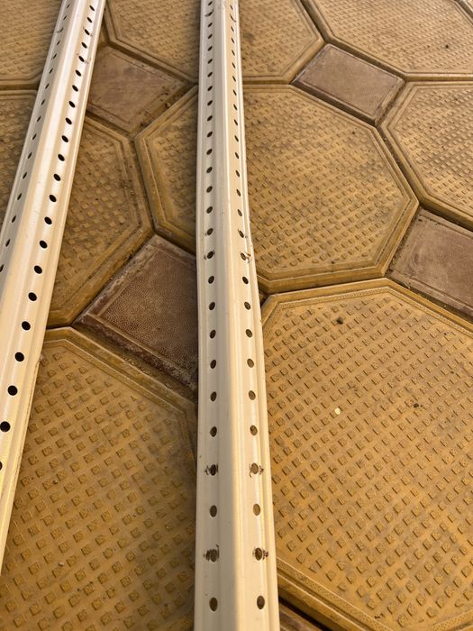 2 шт ножки от стелажей