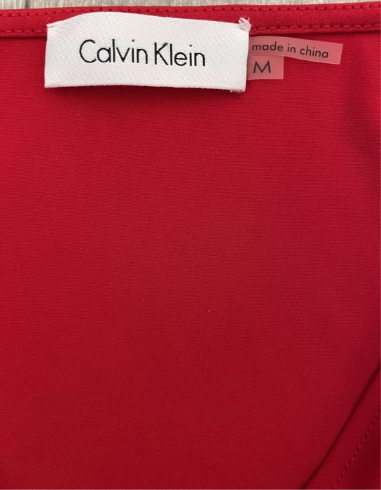 Maieu Calvin Klein pentru vară nr.M