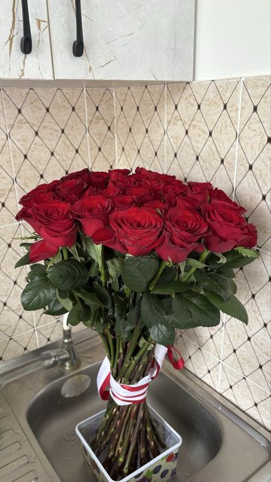 Цветы розы 35штук