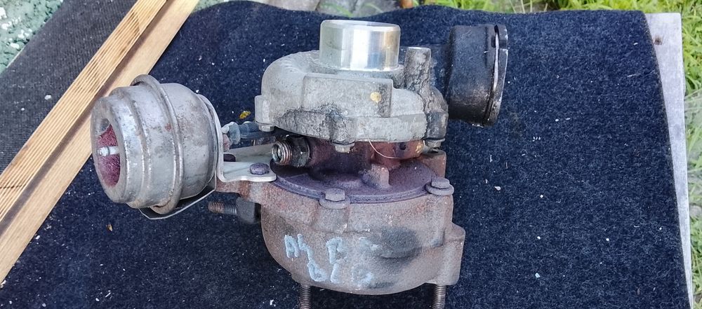 Turbosuflanta / turbina audi a4 b7 2.0 BLB