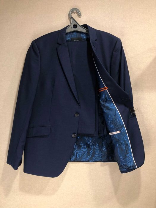 Классический костюм