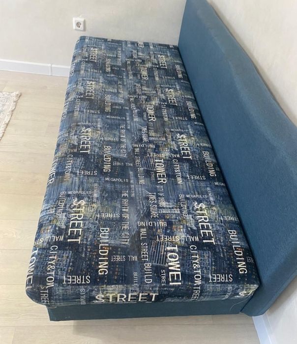 Диван в отличном состоянии