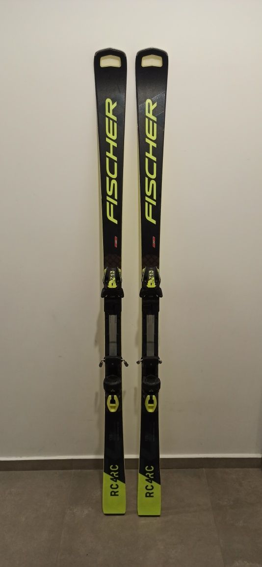 Vand schiuri Fischer RC4 World cup Rc 175cm Floresti • OLX.ro