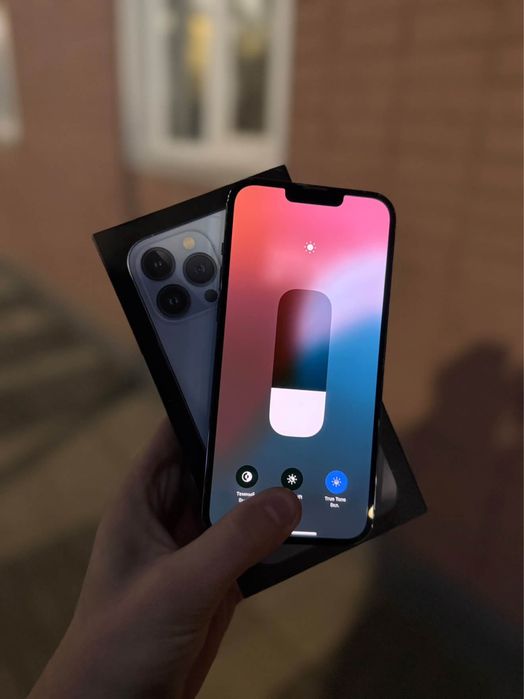Продам Iphone 13 pro max