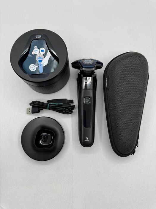 Aparat de ras PHILIPS Shaver Series 7000 SkinIQ, S7886/55