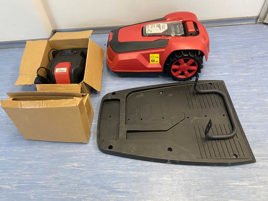 075344	Косачка робот безчеткова 180mm 20V 2Ah 400m2 RD-RLM44