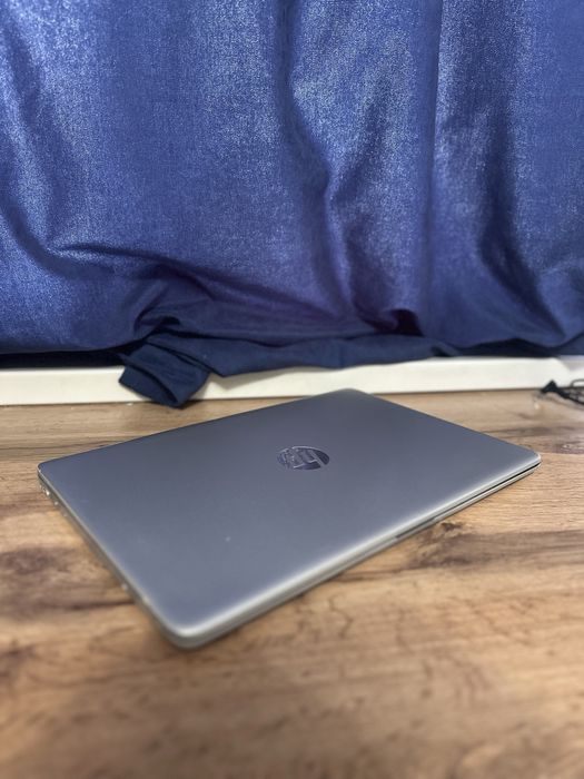 Ноутбук HP 15-dw2038ur