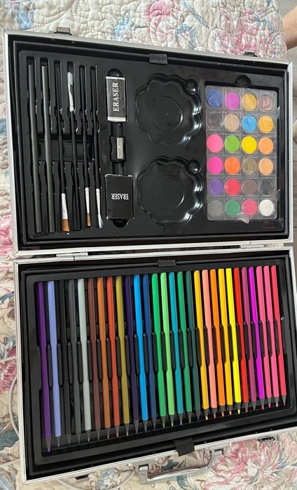 Художественный чемодан