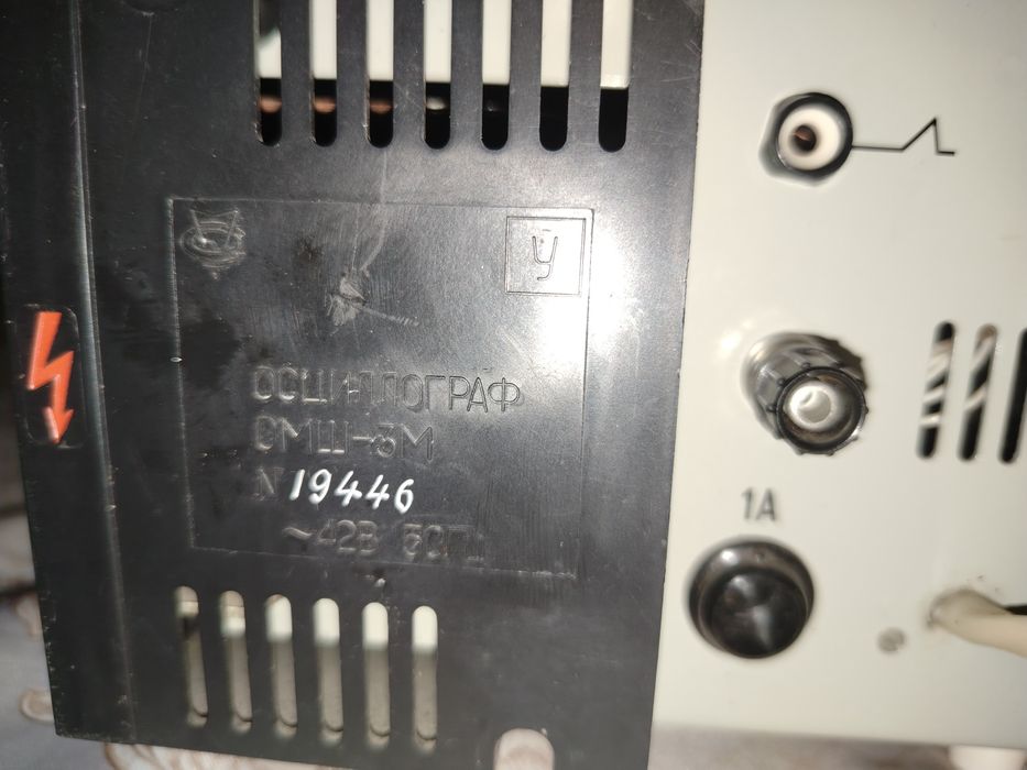 Ossillograf sotiladi