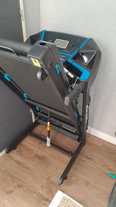 Беговая дорожка дубай