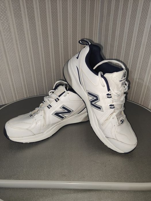 Продам кроссовки New balance 608