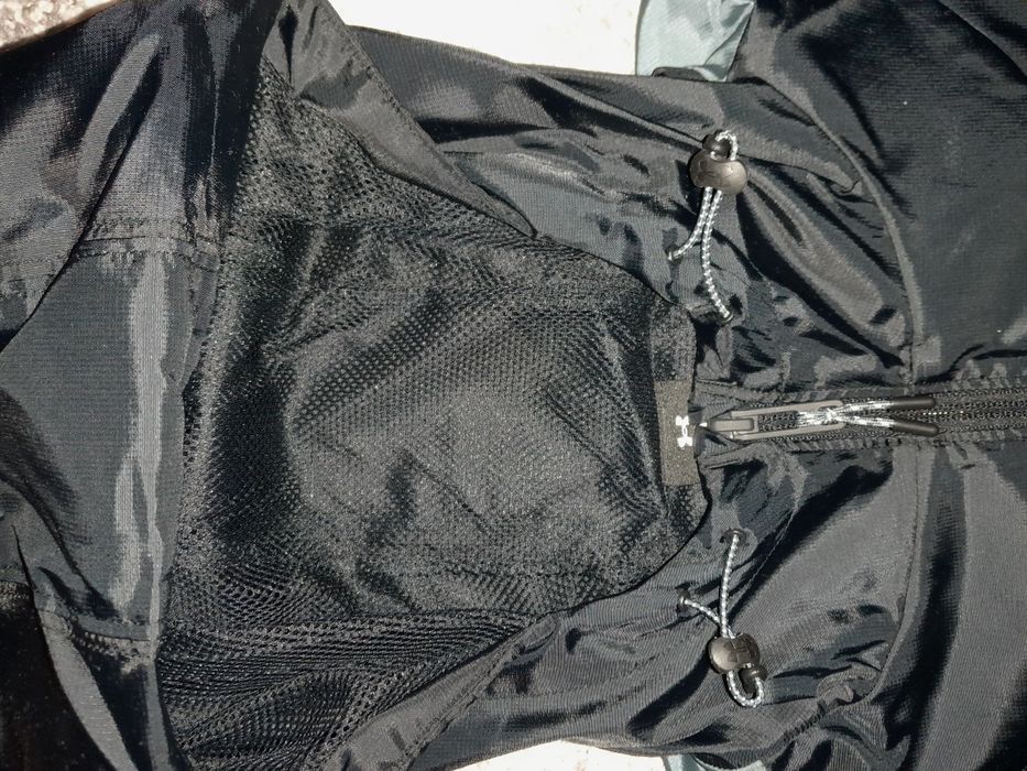 Under armour jacheta