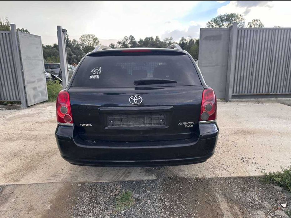 НА ЧАСТИ Toyota Avensis 2.2 177Д-Кат 2007г Facelift ПЕРФЕКТНИ ДЮЗИ !