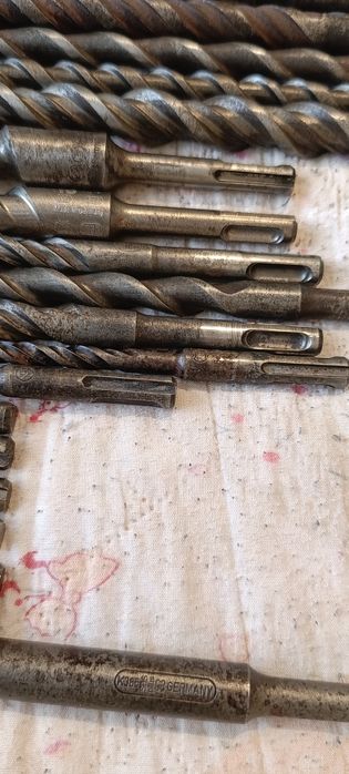 Lot 20  Burghie Profesionale SDS-Plus + Daltă canale - Made in Germany (PGM)