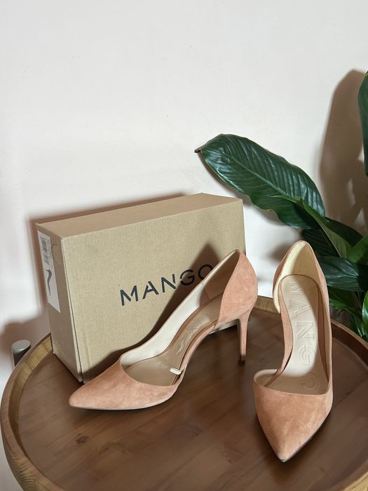 Продаются женские туфли Mango