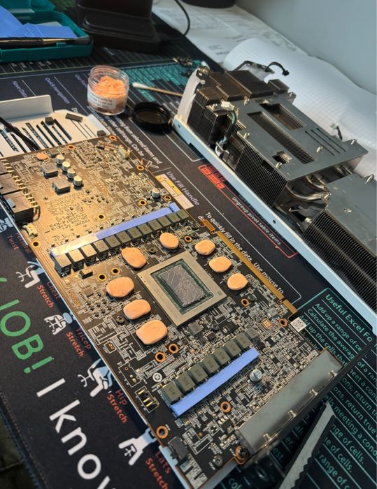 AMD Radeon Red Devil RX6950XT 16GB