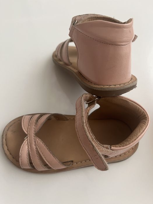 Детски сандали 21 / 23