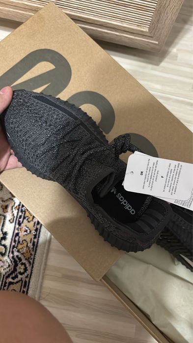 Кроссовки Адидас Оригинал