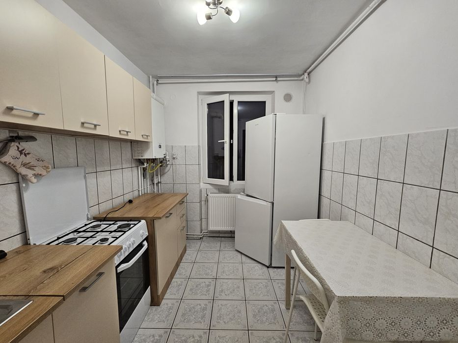 Închiriez apartament 2 camere zona Medicinei-Take Ionescu