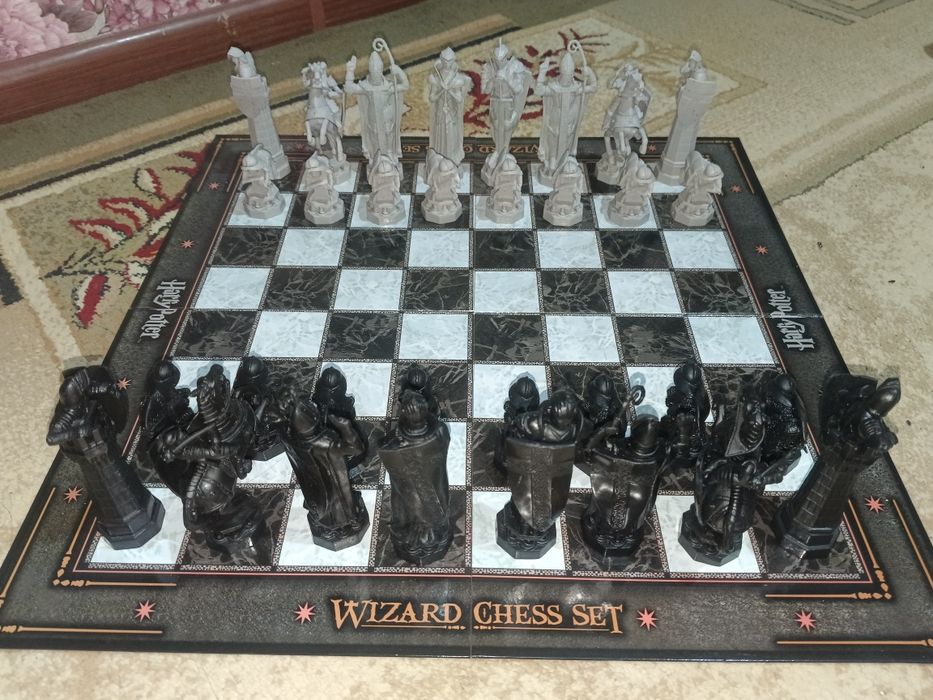 Продам шахматы Гарри Поттер