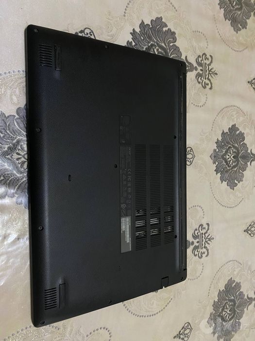 Noutbuk Acer Aspire3