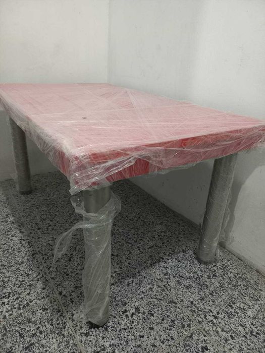 Маса - ПДЧ - 100/60/55 - червена - разглобяеми крака