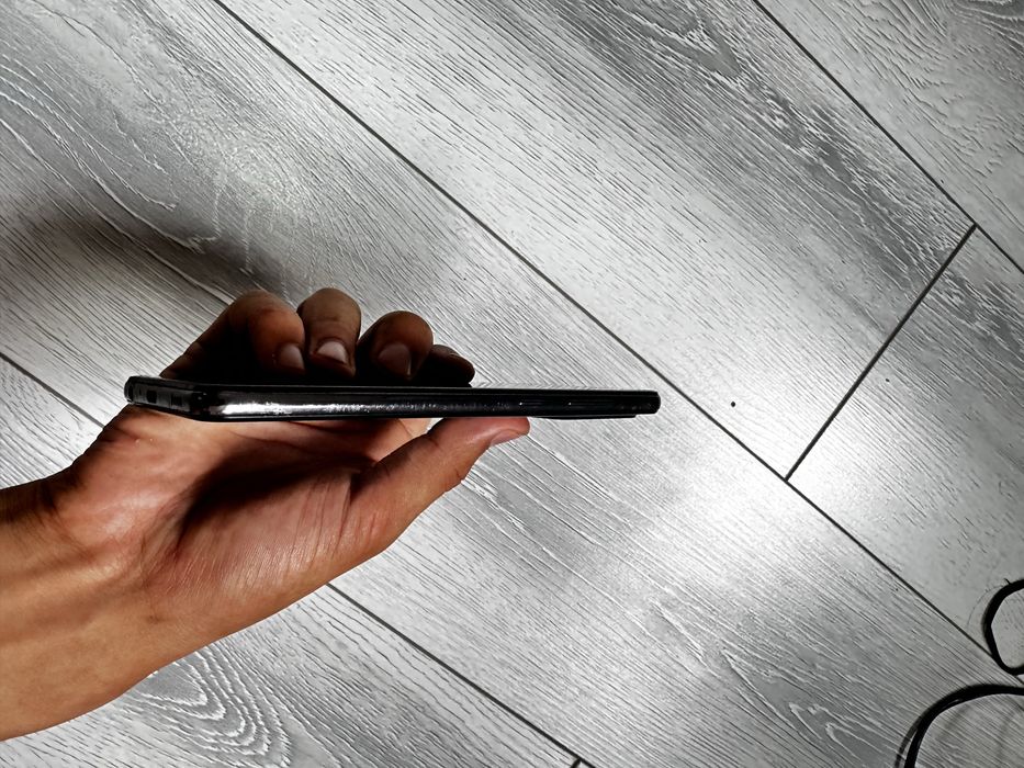Samsung Galaxy A52s 5G / 256GB —