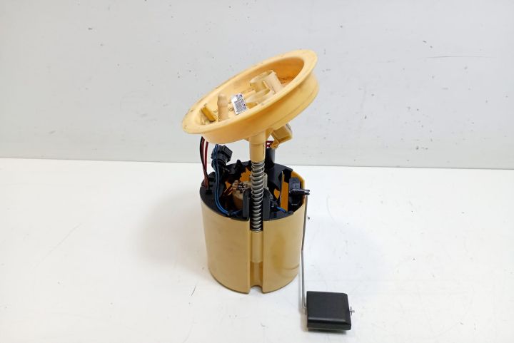 Pompa combustibil 7190943 BMW Seria 3 E90/E91/E92/E93