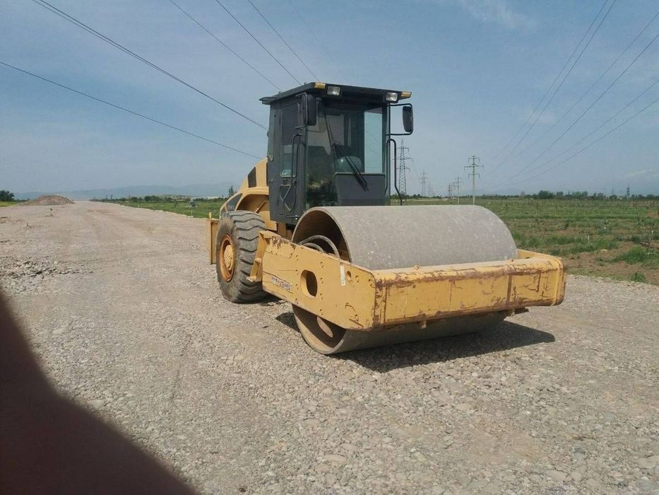 КАТОК Liugong 18