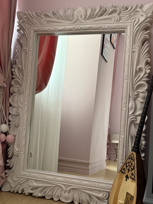 Зеркала в отличном состояний