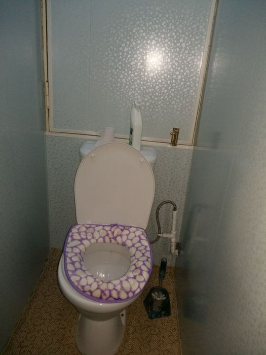 Продам свою квартиру на Карасу2 .На против Школа Милиции  2/5/5