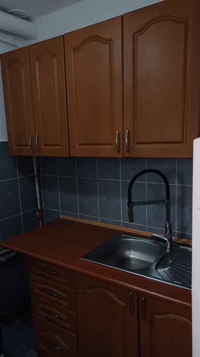 Apartament de inchiriat  ( MOMENTAN REZERVAT)