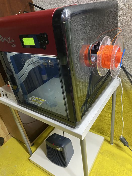 XYZ DaVinci Pro 3d принтер