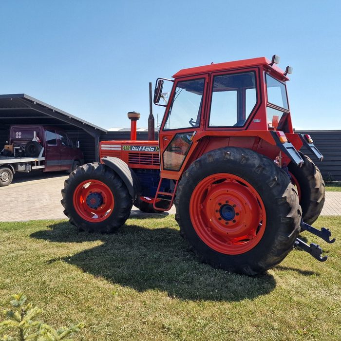 Same Buffalo 130 tractor 4x4 recent adus !