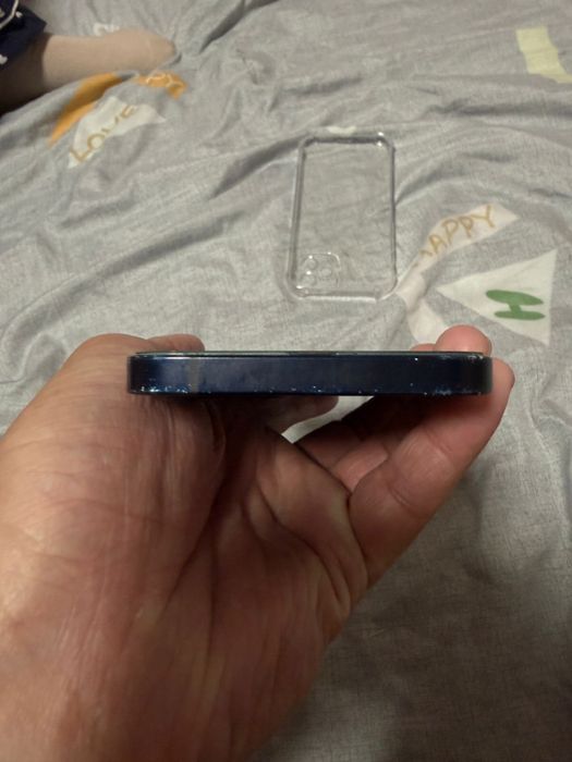 Айфон 12  128 гб обмен на смартфон