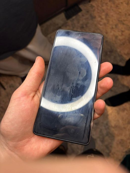 Обменяю телефон Tecno pova 6 pro 5g