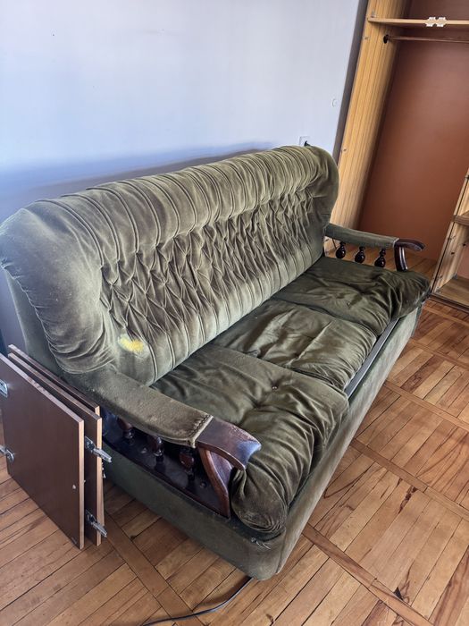 Диваны на дрова и металлолом