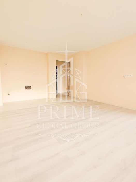 Продава се 2-стаен апартамент в гр. Варна, кв.Вл. Варненчик
