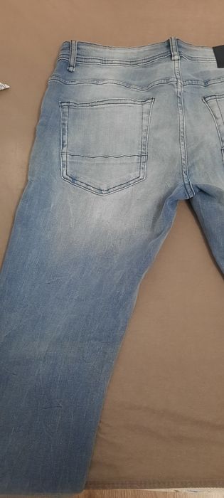 Blugi noi fără eticheta mărimea w31/32