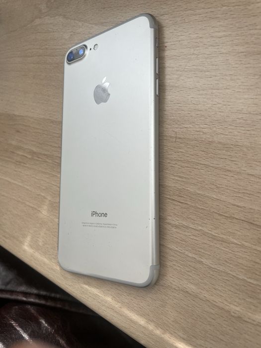 Iphone 7 plus 32 GB Silver