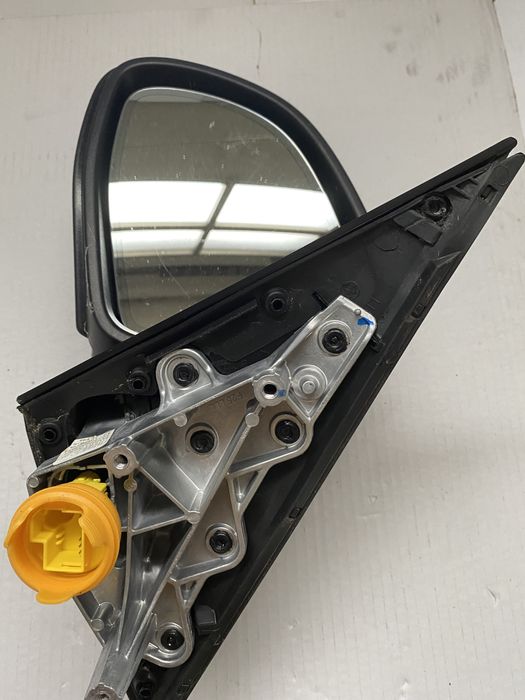 Usa usi BMW X3 F25 bara spate trager oglinda