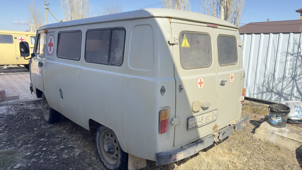 Продам уаз буханка