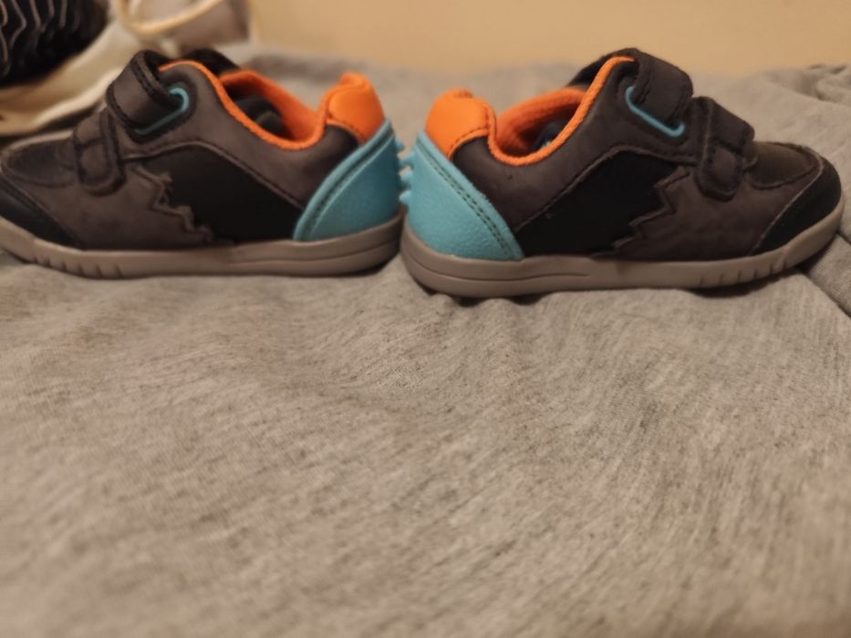 Бебешки маратонки Кларкс 18 1/2