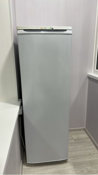 Продам морозильную камеру