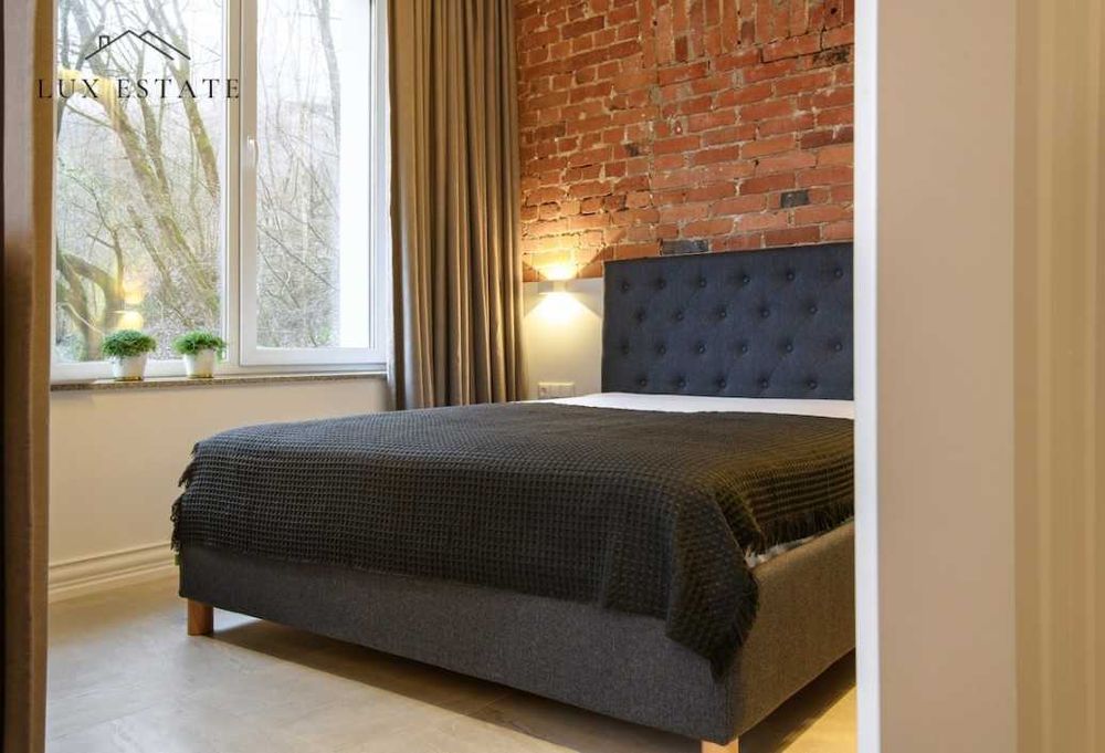 Продава се Двустаен апартамент в София, Полигона - 65 кв.м за 2070 €/кв.м - Снимка #2