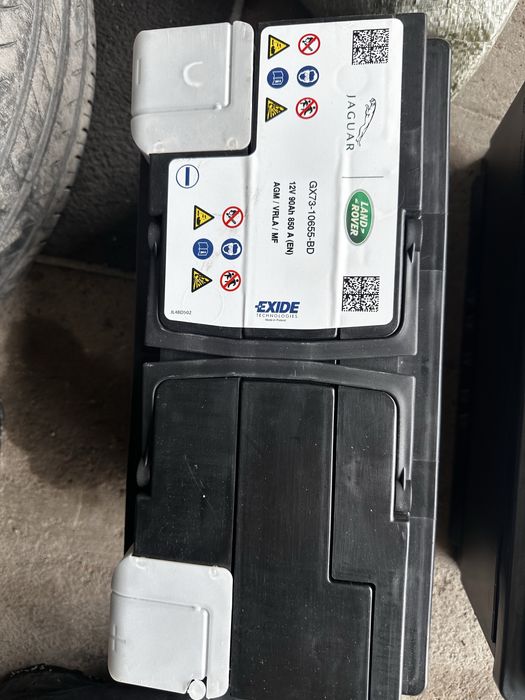 Продам срочно Акамулятор оригинальные оба рабочие