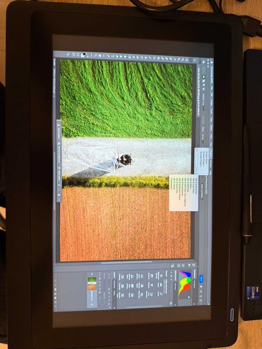 tableta grafica wacom cintiq 16