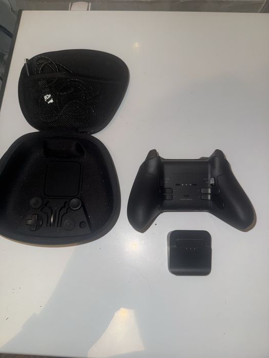 Геймпад Xbox Elite Series 2